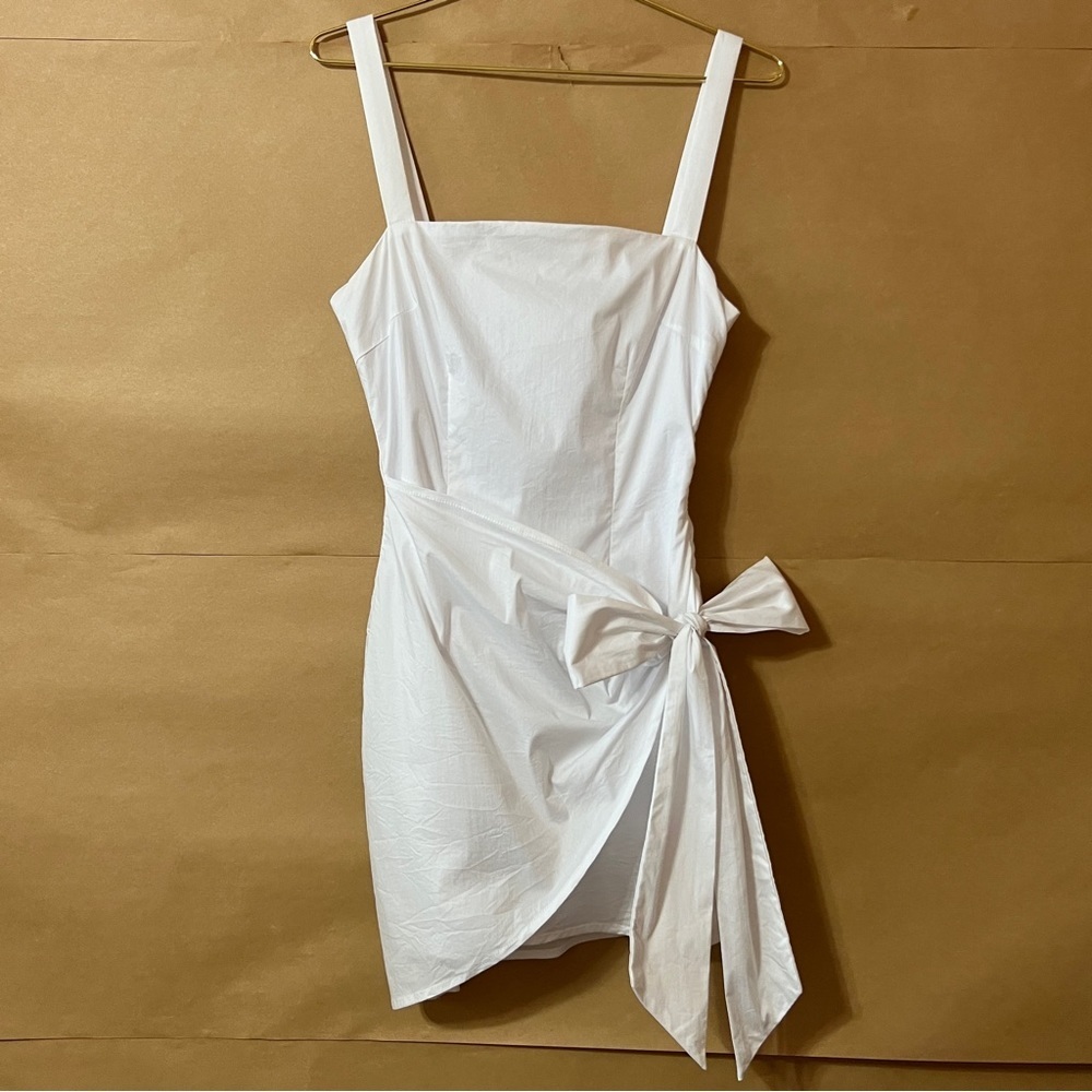 Superdown | Macie Wrap Mini Dress Square Neck Tie Front Dress White Size S